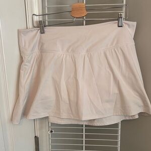 all in motion White Athletic Skort with interior shorts pocket